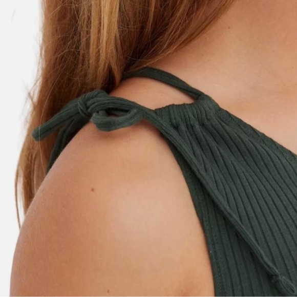 NWT Aerie Rebel Ribbed Tie One Shoulder Crop Top - Picture 3 of 8